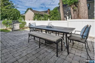 451 Bogert Avenue, Ridgewood, NJ 07450 - Photo 33