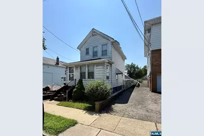 76 Hamilton Avenue, Lodi, NJ 07644 - Photo 3