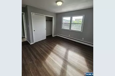 15 Dell Glen 2 #2, Lodi, NJ 07644 - Photo 9