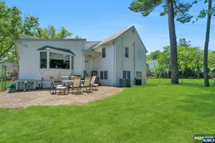 805 Washburn St, Teaneck Township, NJ 07666 - Photo 31