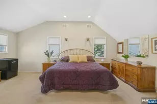 805 Washburn St, Teaneck Township, NJ 07666 - Photo 19