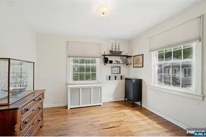 12 Bancroft Place, Fair Lawn, NJ 07410 - Photo 17