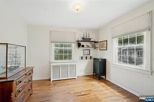 12 Bancroft Pl, Fair Lawn, NJ 07410 - Photo 17