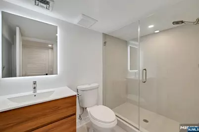 229 Hickory Avenue, Tenafly, NJ 07670 - Photo 31