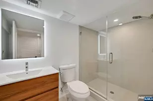 229 Hickory Ave, Tenafly, NJ 07670 - Photo 31