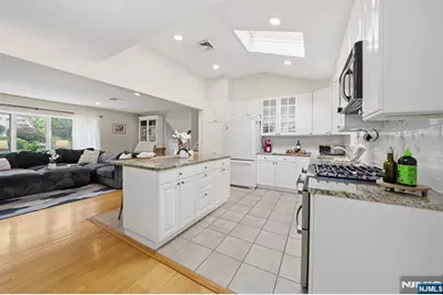 7 Kossuth Place, Wayne, NJ 07470 - Photo 7