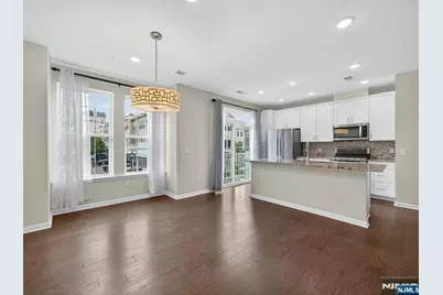 90 Wesmont Drive, Wood Ridge, NJ 07075 - Photo 13