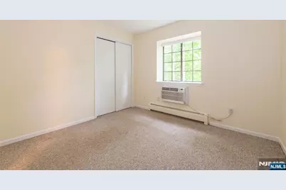 1406 Faulkner Court, Mahwah, NJ 07430 - Photo 19