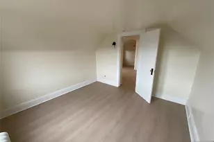131 Delafield Ave 3Fl, Lyndhurst Township, NJ 07071 - Photo 11