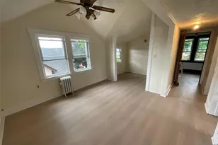 131 Delafield Ave 3Fl, Lyndhurst Township, NJ 07071 - Photo 3
