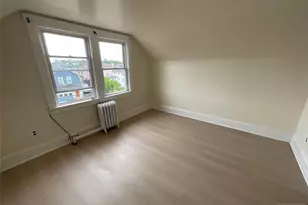 131 Delafield Ave 3Fl, Lyndhurst Township, NJ 07071 - Photo 13