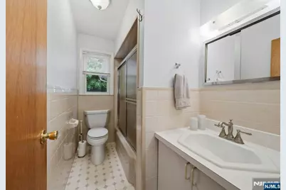 202 Colonial Avenue, Saddle Brook Township, NJ 07663 - Photo 17