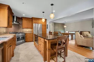 114 Wyckoff Ave, Wyckoff Township, NJ 07481 - Photo 11