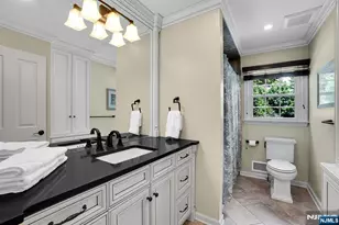 114 Wyckoff Ave, Wyckoff Township, NJ 07481 - Photo 27