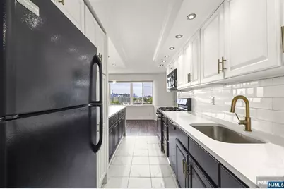 1203 River Road 10L #10L, Edgewater, NJ 07020 - Photo 13