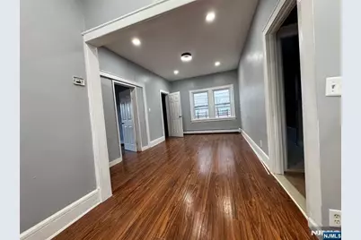 51 Poe Avenue 3rd Floor #3rd Floor, Newark, NJ 07106 - Photo 11