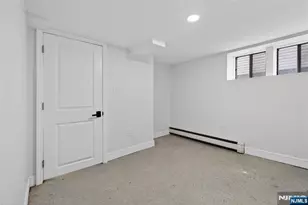 182 N Maple Ave, East Orange, NJ 07017 - Photo 33