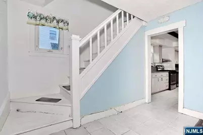 49 S Franklin Avenue, Bergenfield, NJ 07621 - Photo 19