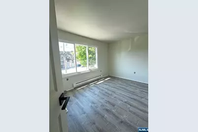117 16th Avenue 117 #117, Newark, NJ 07103 - Photo 5