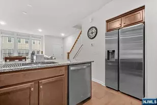 54 Arnold Dr, Wood Ridge, NJ 07075 - Photo 19