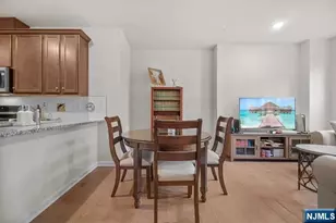 54 Arnold Dr, Wood Ridge, NJ 07075 - Photo 11