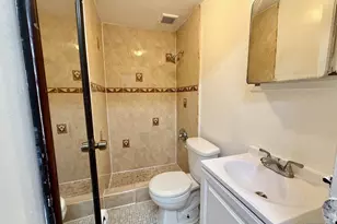 32 President Street 1, East Newark, NJ 07029 - Photo 3