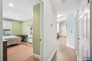 518 Holly Ct, Mahwah, NJ 07430 - Photo 19