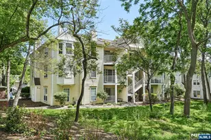 518 Holly Ct, Mahwah, NJ 07430 - Photo 25