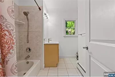 66 Glasgow Terrace, Mahwah, NJ 07430 - Photo 27