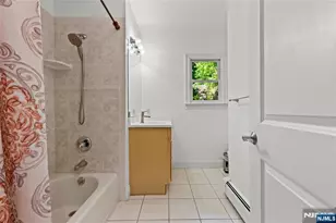 66 Glasgow Terrace, Mahwah, NJ 07430 - Photo 27