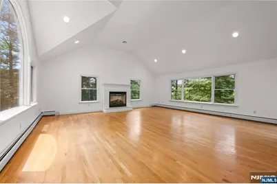 66 Glasgow Terrace, Mahwah, NJ 07430 - Photo 5