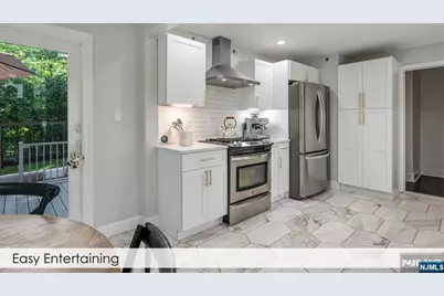 454 Wastena Terrace, Ridgewood, NJ 07450 - Photo 11