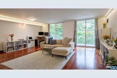 1055 River Road 302 #302, Edgewater, NJ 07020 - Photo 1