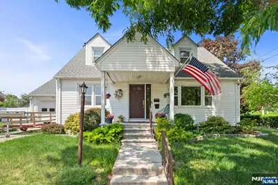 7 Maitland Avenue, Hawthorne, NJ 07506 - Photo 1