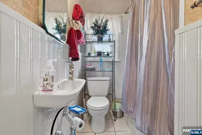 7 Maitland Avenue, Hawthorne, NJ 07506 - Photo 21