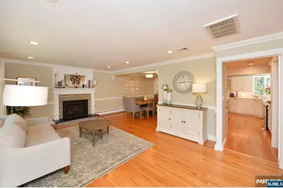 66 Hurley Avenue, Wyckoff Township, NJ 07481 - Photo 7
