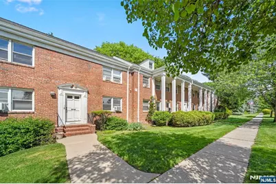 151 E Palisade Avenue A1 #A1, Englewood, NJ 07631 - Photo 3