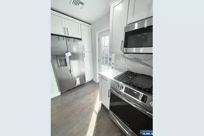 40 Grant Avenue, Cresskill, NJ 07626 - Photo 9