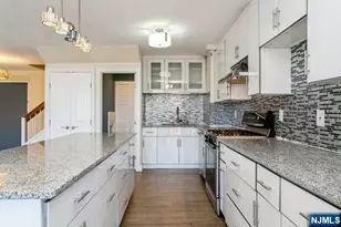 2400 Hudson Terrace 3S, Fort Lee, NJ 07024 - Photo 17