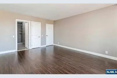 2400 Hudson Terrace 3S #3S, Fort Lee, NJ 07024 - Photo 25