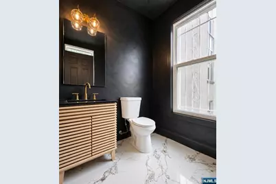 22 Union Street, Jersey City, NJ 07304 - Photo 9