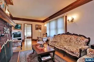 333 Henry St, Hasbrouck Heights, NJ 07604 - Photo 3