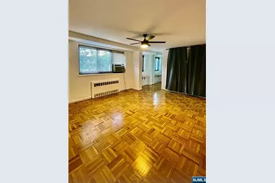 90 Prospect Avenue 2B #2B, Hackensack, NJ 07601 - Photo 5