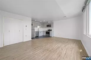 308-310 Passaic Ave 402, Harrison, NJ 07032 - Photo 5