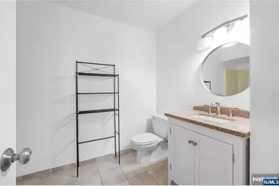 308-310 Passaic Avenue 402 #402, Harrison, NJ 07032 - Photo 11