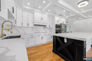 1080 River Rd, Edgewater, NJ 07020 - Photo 13