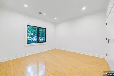 1080 River Road, Edgewater, NJ 07020 - Photo 31