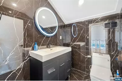 1080 River Road, Edgewater, NJ 07020 - Photo 17