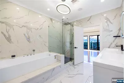 1080 River Road, Edgewater, NJ 07020 - Photo 29