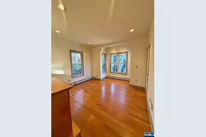 49 Passaic Avenue 2 #2, Rutherford, NJ 07070 - Photo 5